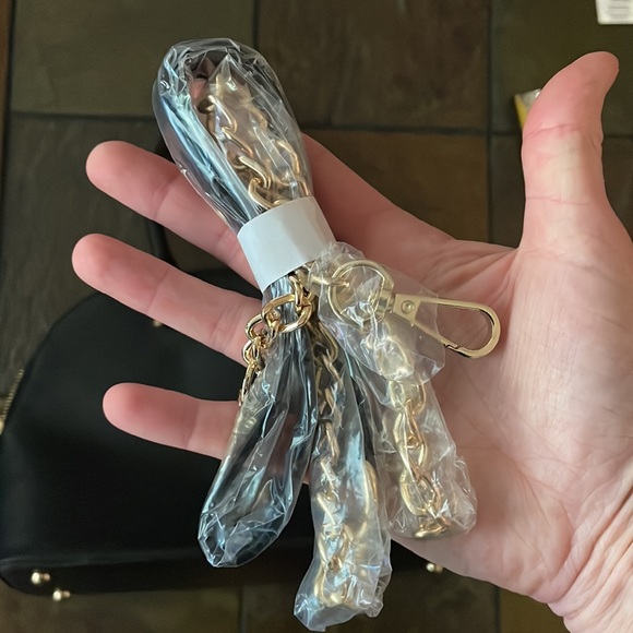 Bebe Black Bag -zip top closure gold hardware removable shoulder strap- - Picture 8 of 15